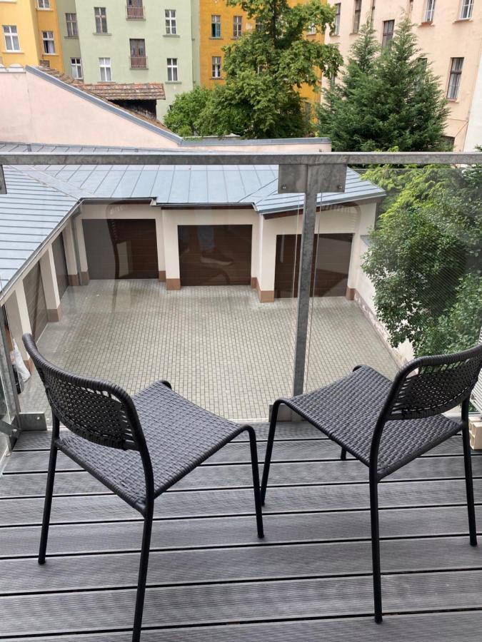 Designed Apartment Next To Vaclav Square With Terrace And Private Garage Prag Exteriör bild
